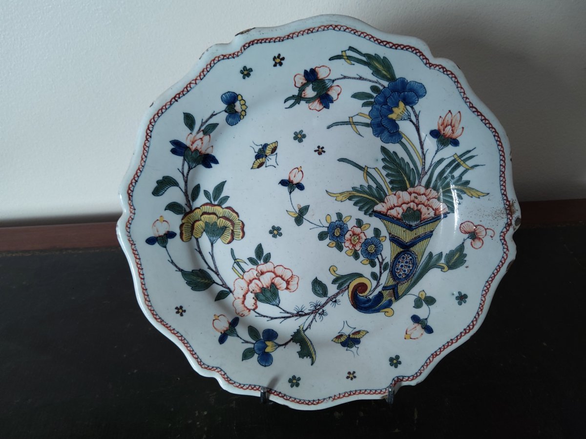 Rouen Faience Plate D Period XVIII Decor